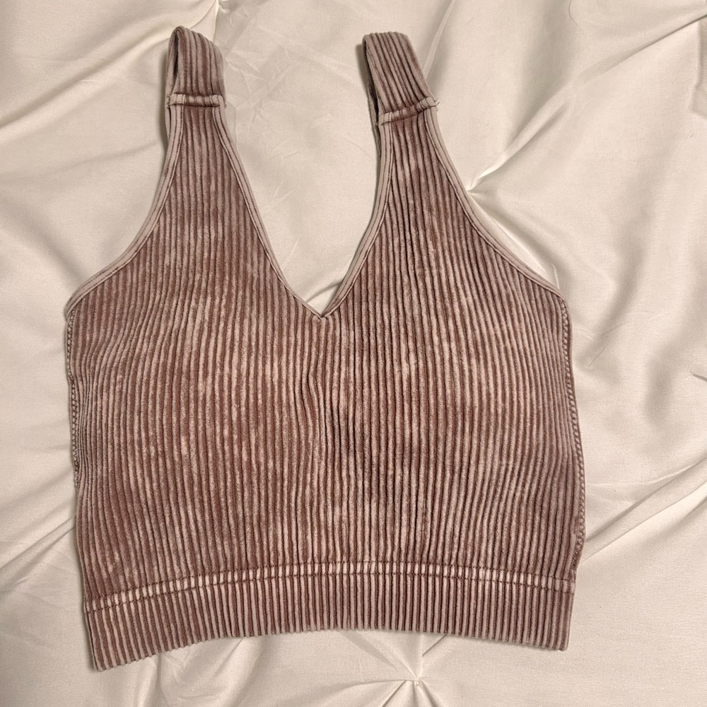NWOT Zenana Outfitters Ribbed V-Neck Brami in Mocha